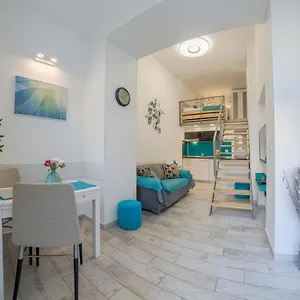 Urban Apartment